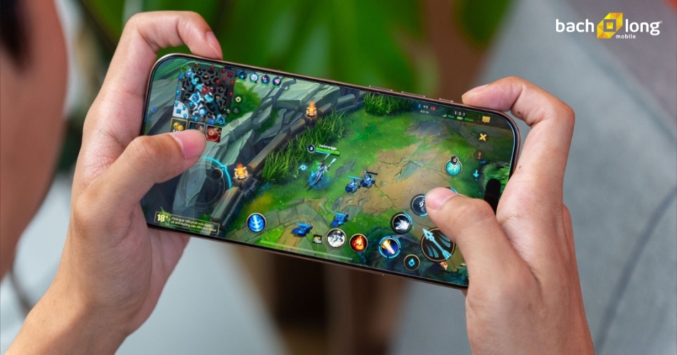 Mua điện thoại iPhone chơi game có tốt không?