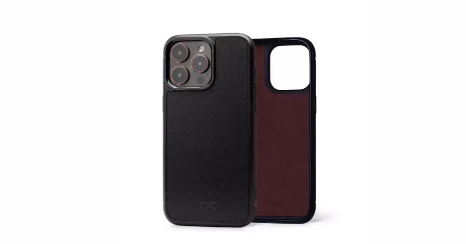 Ốp da UNIQ iPhone 15 Pro Max sở hữu cấu trúc bảo vệ 3 lớp